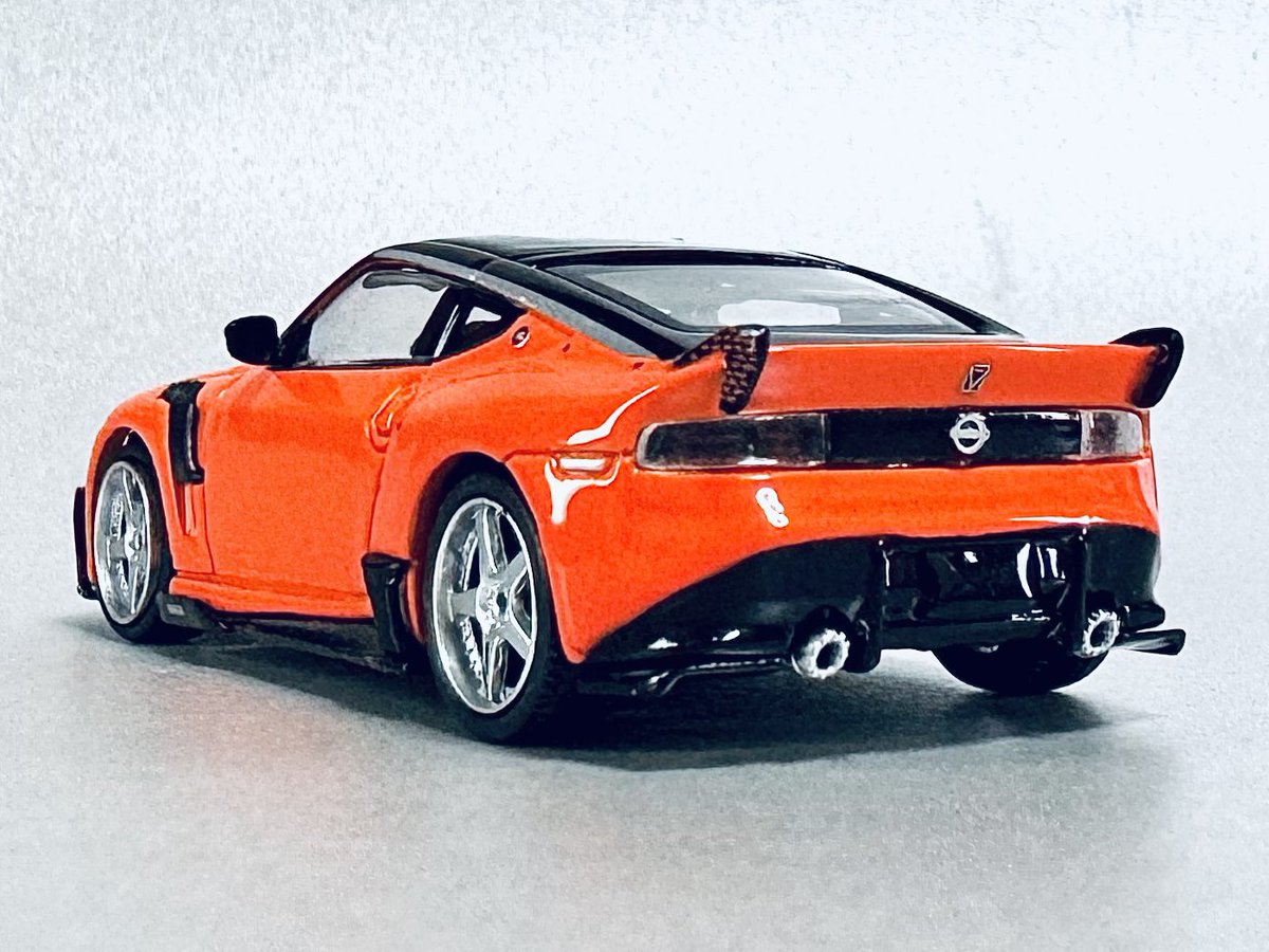 Nissan Z VeilSide FFZ400 ミニGTの新製品。 2023年の東京オートサロン