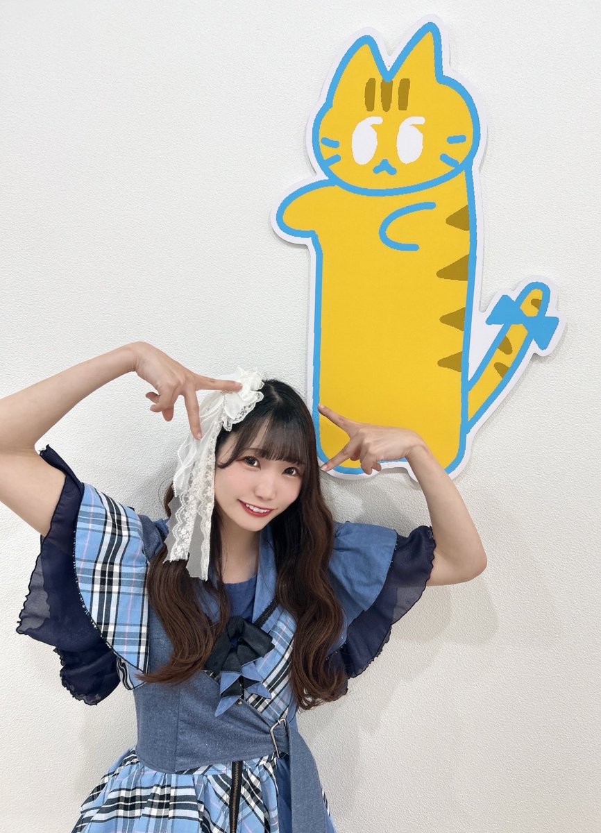 いつだって青い春。本日1本目の日暮里ネコシアターでの撮影可能ライブ