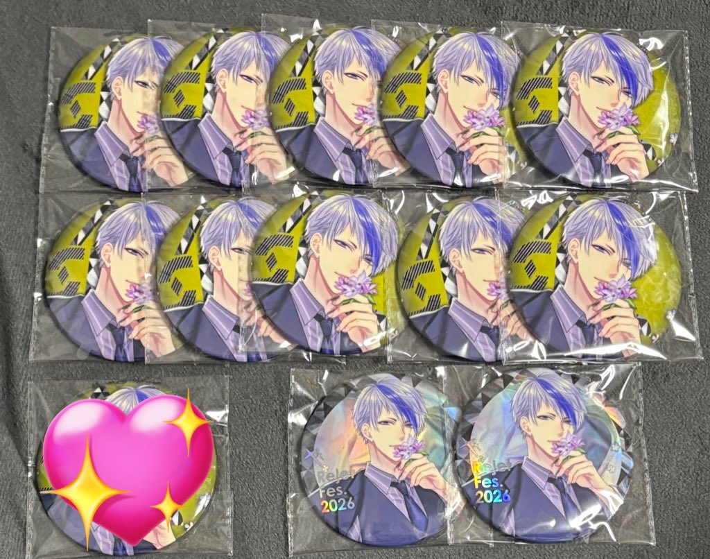 mahi_hhhm's tweet photo. «交換»ピタゴラスプロダクション ピタドル RejetFes.2026 ビッグ缶バッジ 

譲)キラ アルト ダイキ

求)シャイ(通常>ホロ) テルマ(通常) アール(通常 ホロ)

シャイ以外は友人分で求めております。

ホロ⇔通常◎

1点から、検索からでも気軽にお声かけください。よろしくお願いいたします🌙 https://t.co/vk11MSgLZi