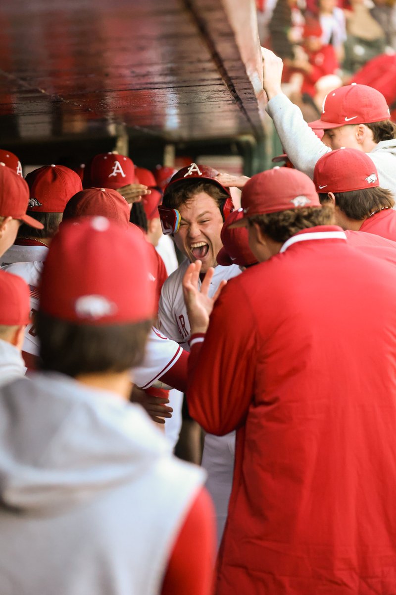 RandiMendolia's tweet photo. Pictures of Cam Kozeal’s home run today! Absolute LASER! #razorbackbaseball https://t.co/aDVnbZY16f