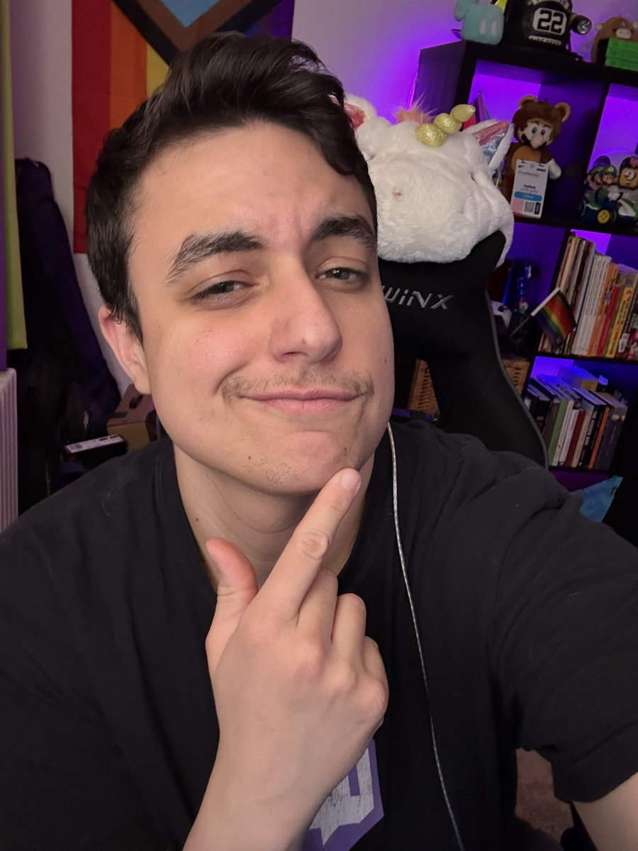 Causing mayhem and being ridiculous in Warzone with the friends! Best way to spend a Friday night! 😈
Join us here! Twitch.tv/firewall362 🫶🏻