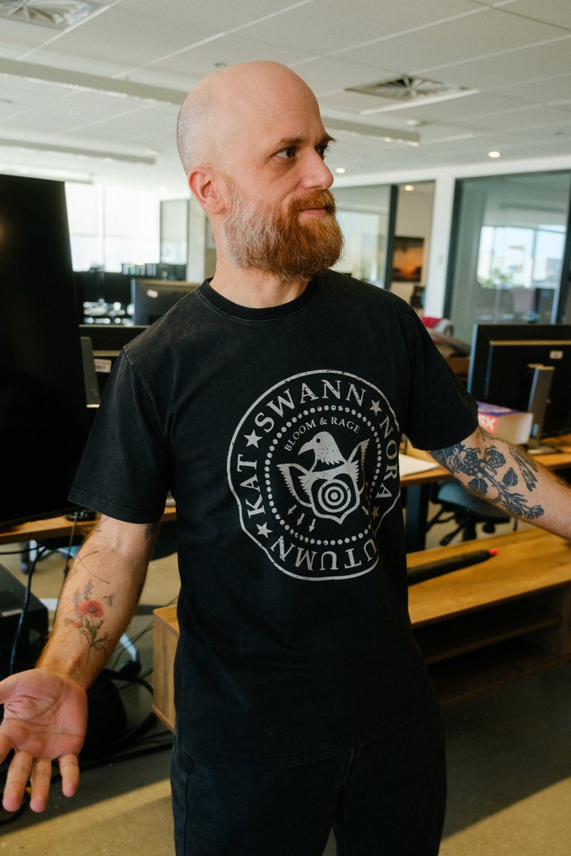 luc_baghadoust's tweet photo. So amazed by this Lost Records collection from @InsertCoinTees ! 

Photos by @DONTNOD_Michel 

@PlayLostRecords https://t.co/5WkyHt8Gss