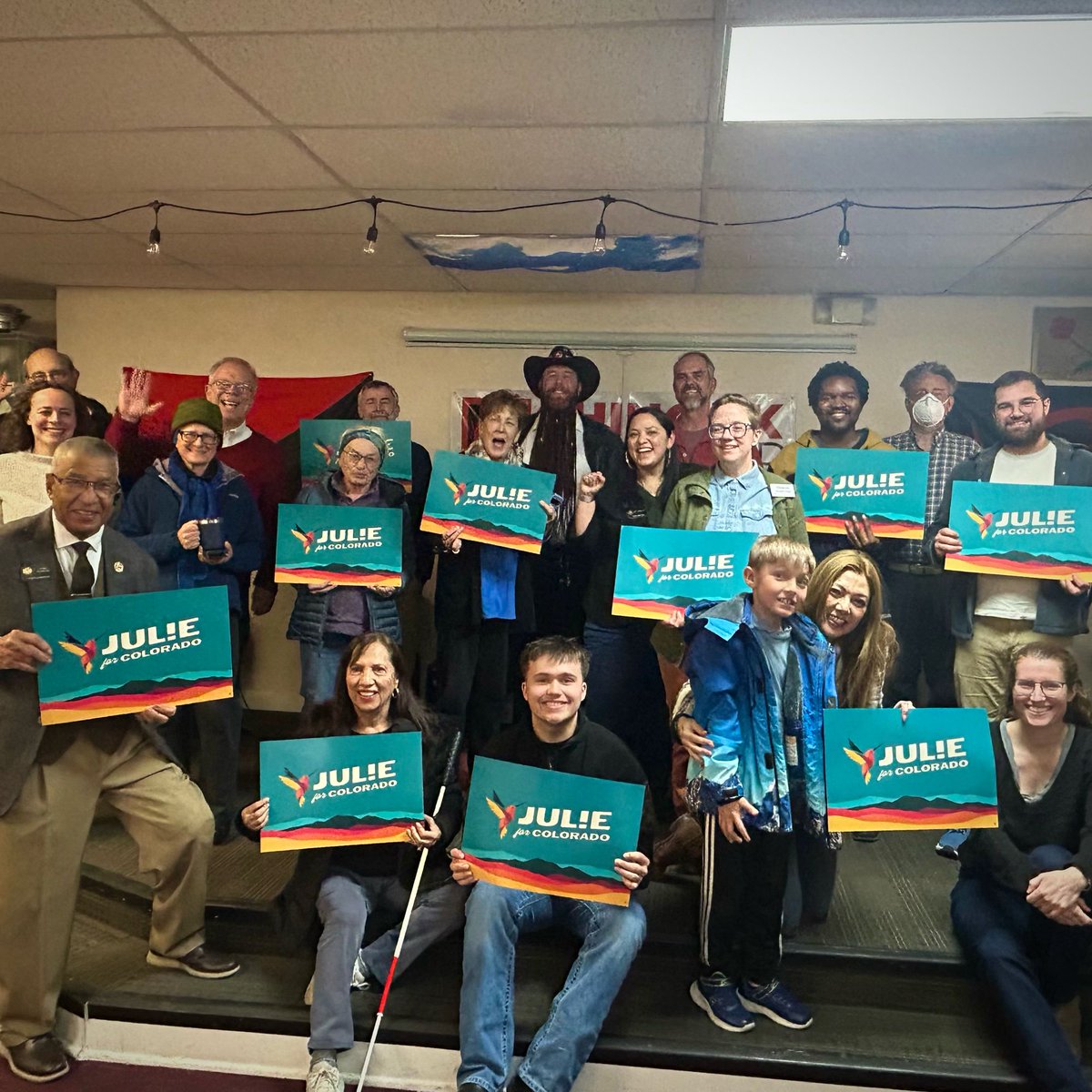 SenadoraJulie's tweet image. Thank you Colorado Springs for such a beautiful conversation at the Chinook Center.

#MedicareForAll #WorkingFamilies #AffordableHousing