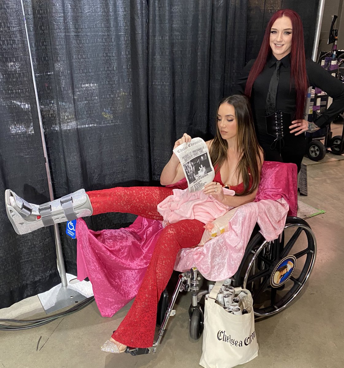 CHELSEA GREEN tweet media