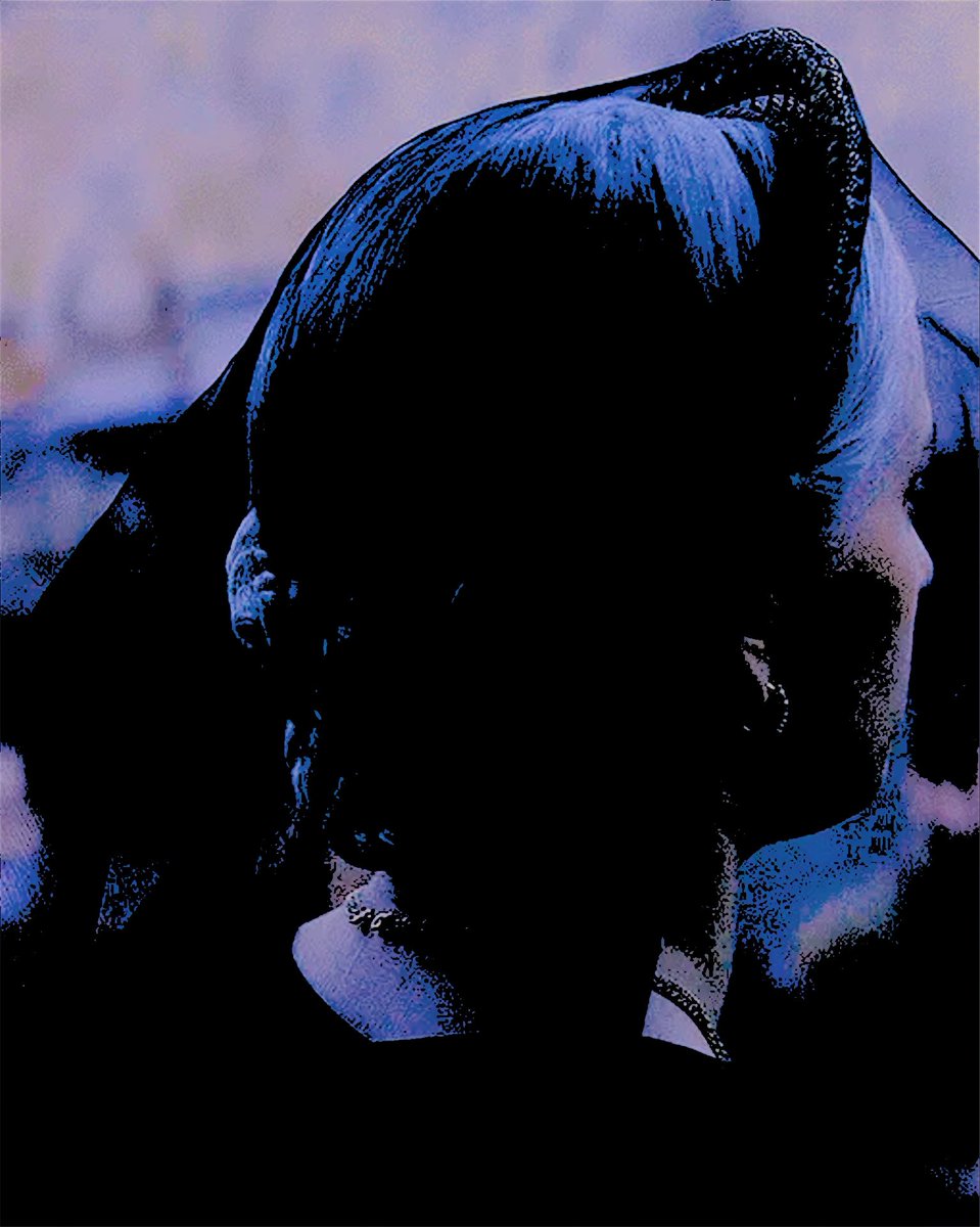 ʜᴇʟᴀᴇɴᴀ , tweet media