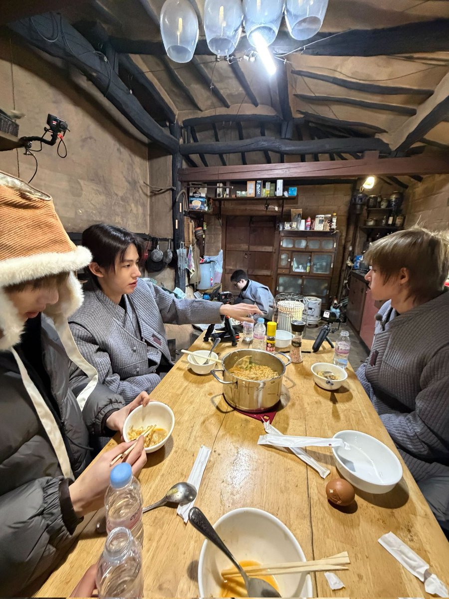 [260221] #KEONHO Weverse Post

cat

#CORTIS #코르티스