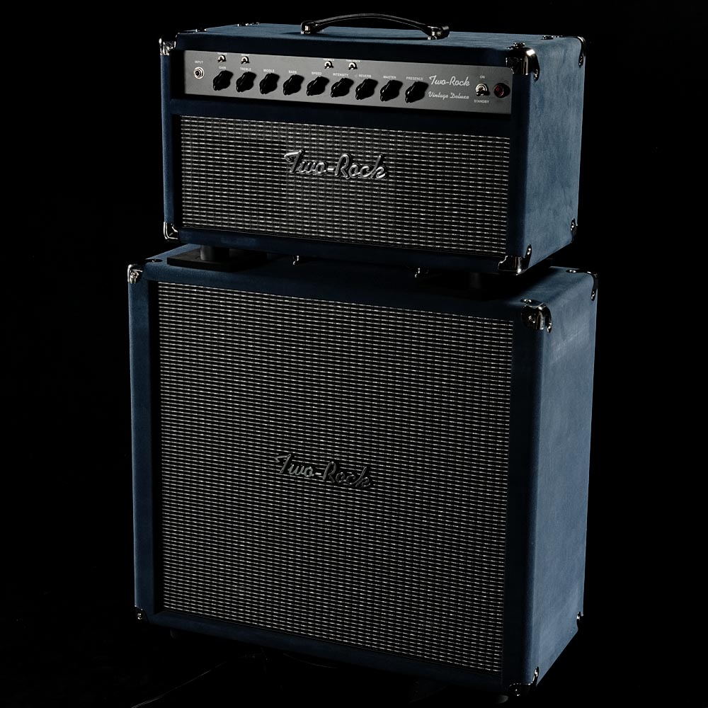 1484shibuya's tweet image. Two Rock / Vintage Deluxe 40w with 310 Cabinet Denimu Suedeが入荷！！サウンドはもちろんですが、見た目も素晴らしい一台です。
#tworock #deluxe
store.ishibashi.co.jp/view/item/0000…
