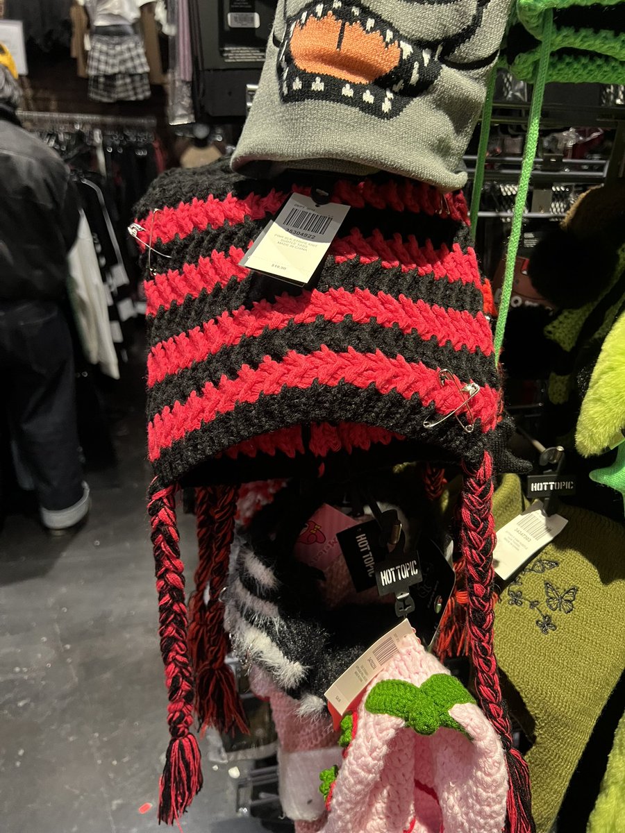 everything is a reference to hongjoong for those who have the eyes to see it....