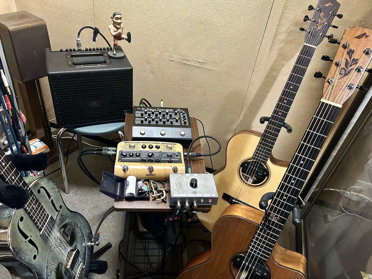 😃プリアンプやパライコの設定をあれこれいじったり、組合せを変えたりして、久しぶりに音の研究🎵

シンプルなシステムで、作り込まない自然なアコースティックの音にこだわっていたいです✨

でも、こういう作業やってると、あっという間に時間が過ぎますね。歳とっちゃうわぁ😅