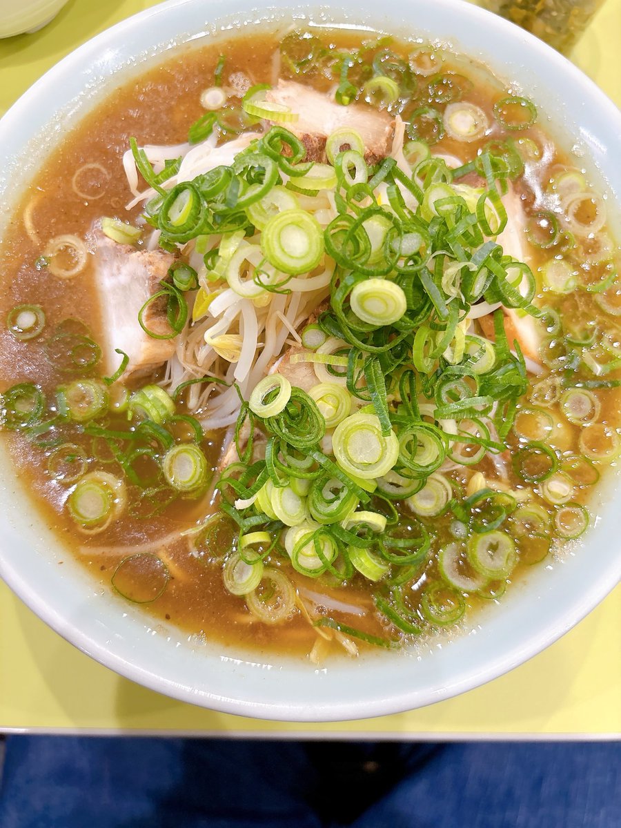 アールマン tweet media