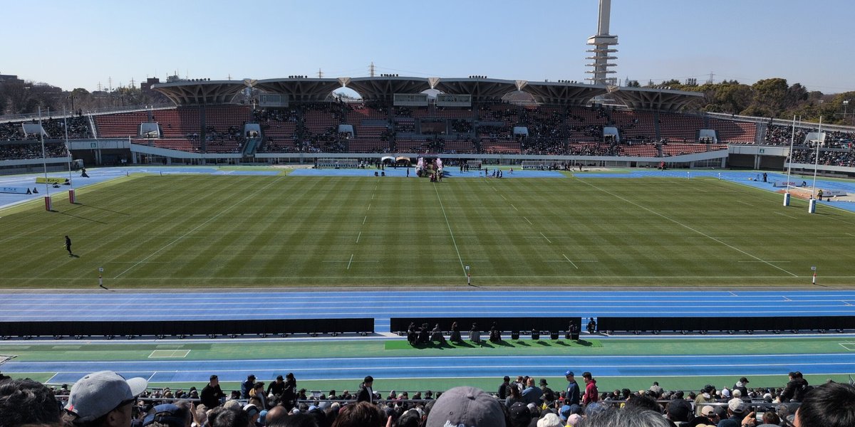 駒澤陸上競技場に到着！#一枚岩で頂へ #ToughToBeat
#drocks #浦安drocks