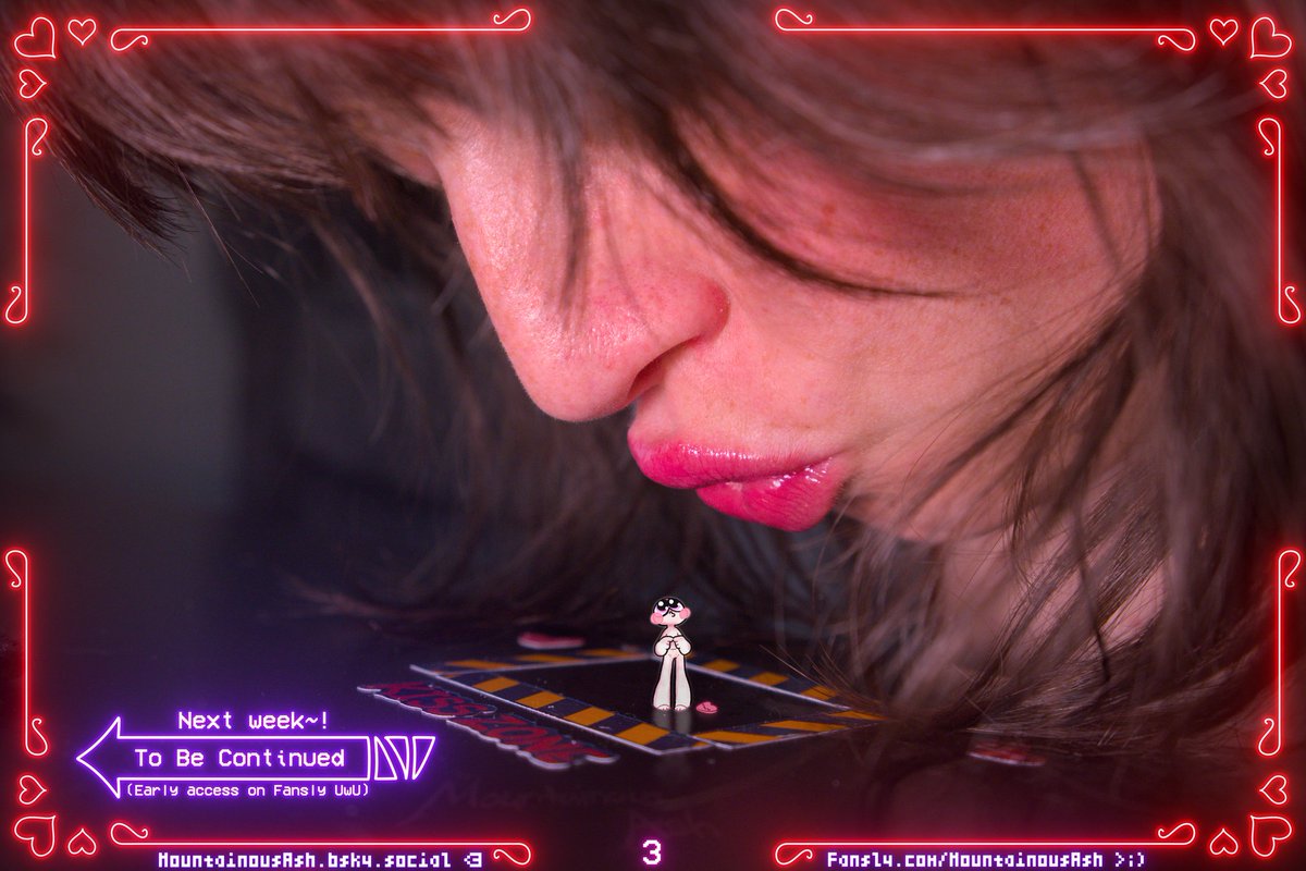 Goodness, it's been a little while, hasn't it! 😅 The demon drive has been a bit troublesome, but at least I had a wonderful Valentine's day with my ghosties last week! They're so cute, they even lined up to get kisses! I love them so much! 🥰
#sizetwitter #giantess