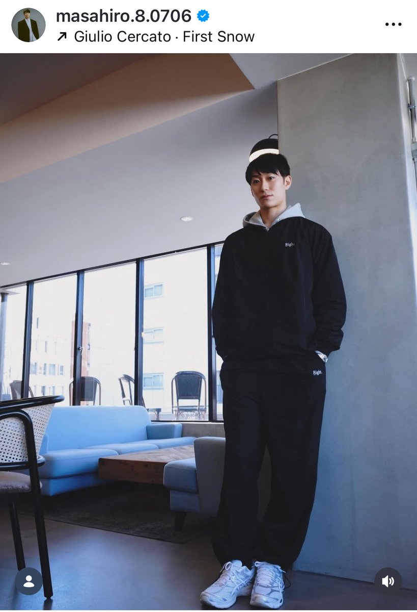 brighterfields's tweet photo. これ、黒いサンタ帽をかぶってるようにしか見えません😳
#柳田将洋 選手
#8ight. https://t.co/WeyWmgpv3X