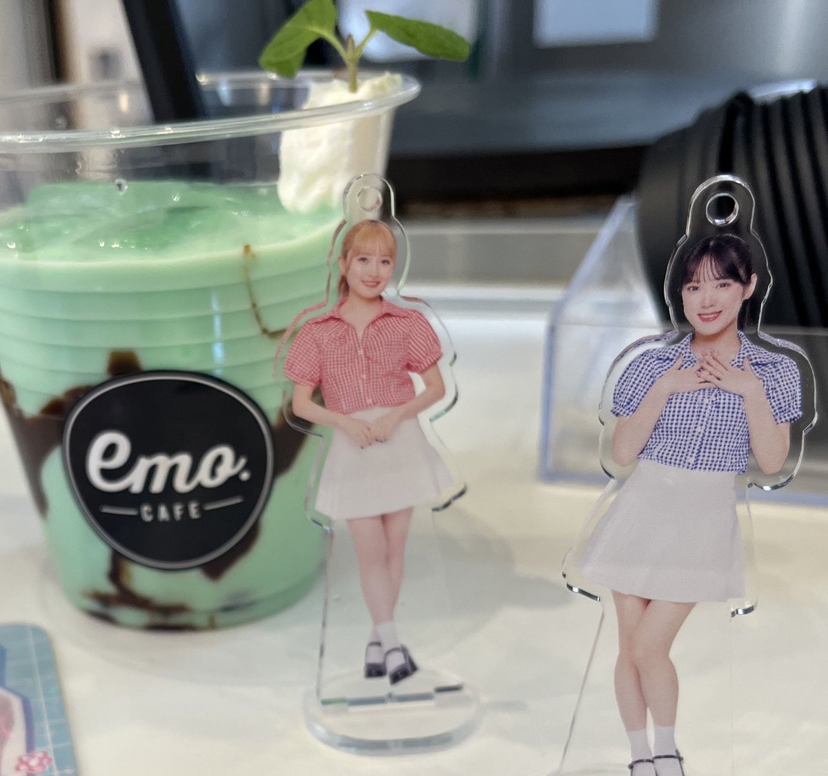 チョコソースがまたなんかいい甘さでさ、世にあるチョコミントってほぼ