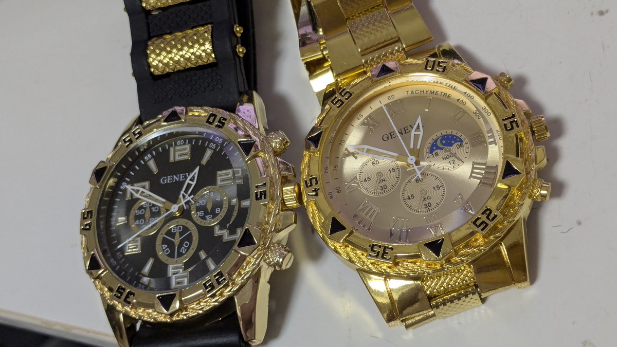 ブランド品の高級腕時計を現金一括で男買い 純金の時計の方はすっげぇ