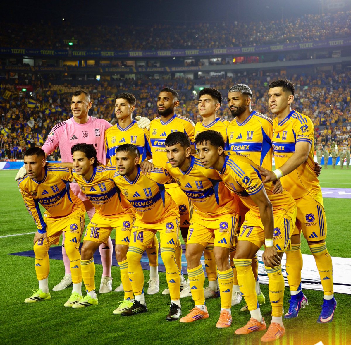 Otra vez nos la complicamos 2 jornadas seguidas, un partido que estaba ganado, y solitos nos pusimos el pie, otra vez. Con uno menos, y con un Pachuca volcado al frente, nada qué reprochar a los nuestros que jugaron. Se viene América de visita, partido entre semana y clásico