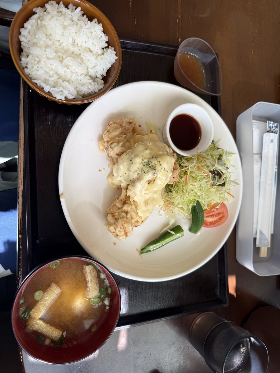 えもにゅー tweet media