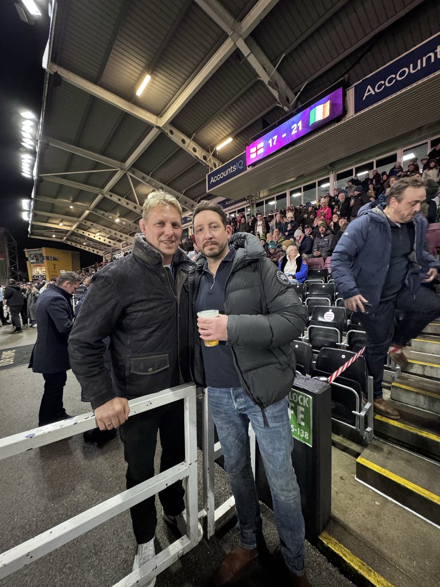 TButlerEaston's tweet photo. Had the pleasure of meeting this man last night, couldn’t be more humble and down to earth, an absolute legend https://t.co/TAE2Du9iCK