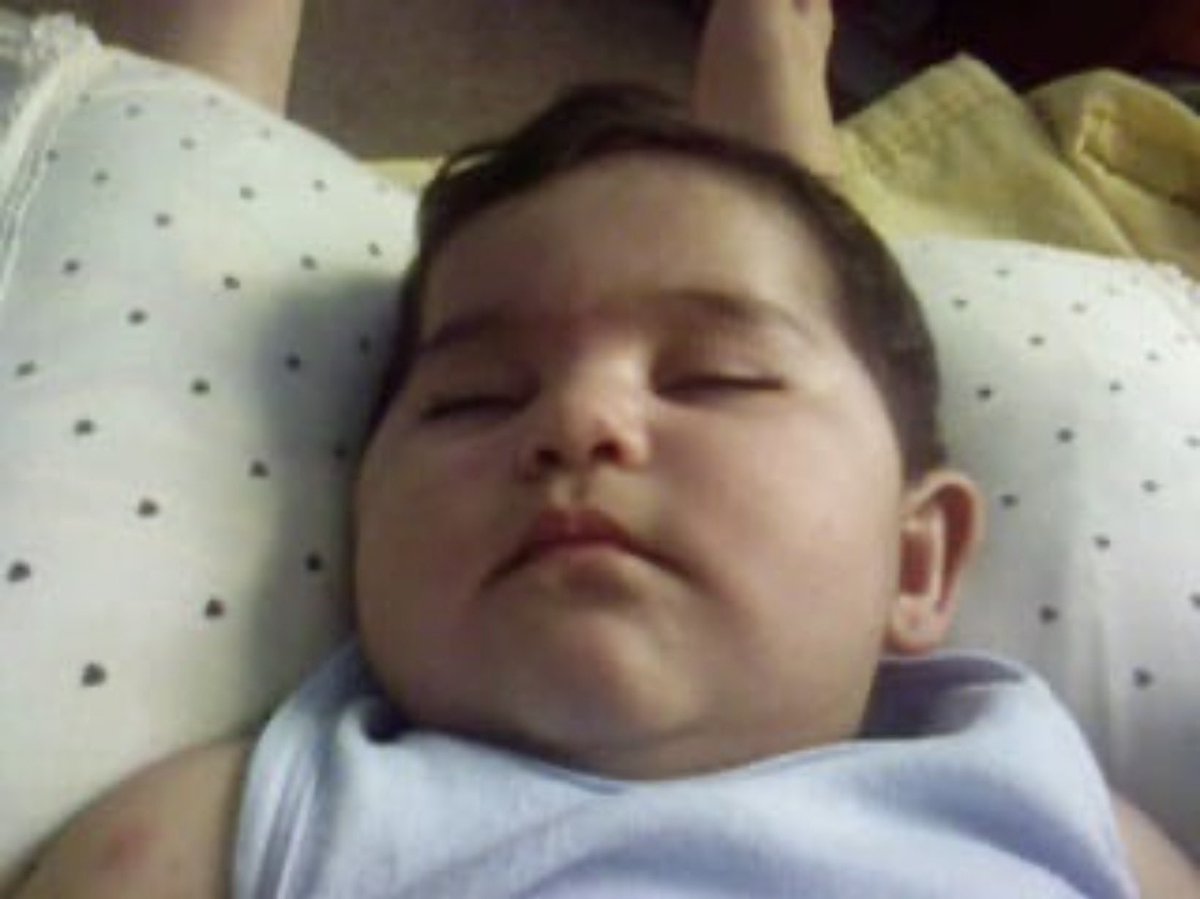 einsteinium1952's tweet image. Yıl 2007 AYT çalışmak yerine uyuyorum yine yanlış kararlar