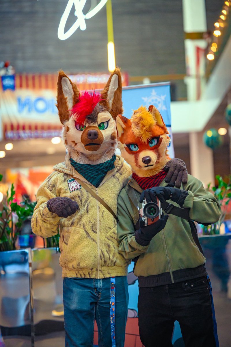 LowriAkai's tweet photo. Missed the #FursuitFriday, #NFC2026 is such a blast!

🍪 @TrashYeeen https://t.co/xQhIm4kF6i