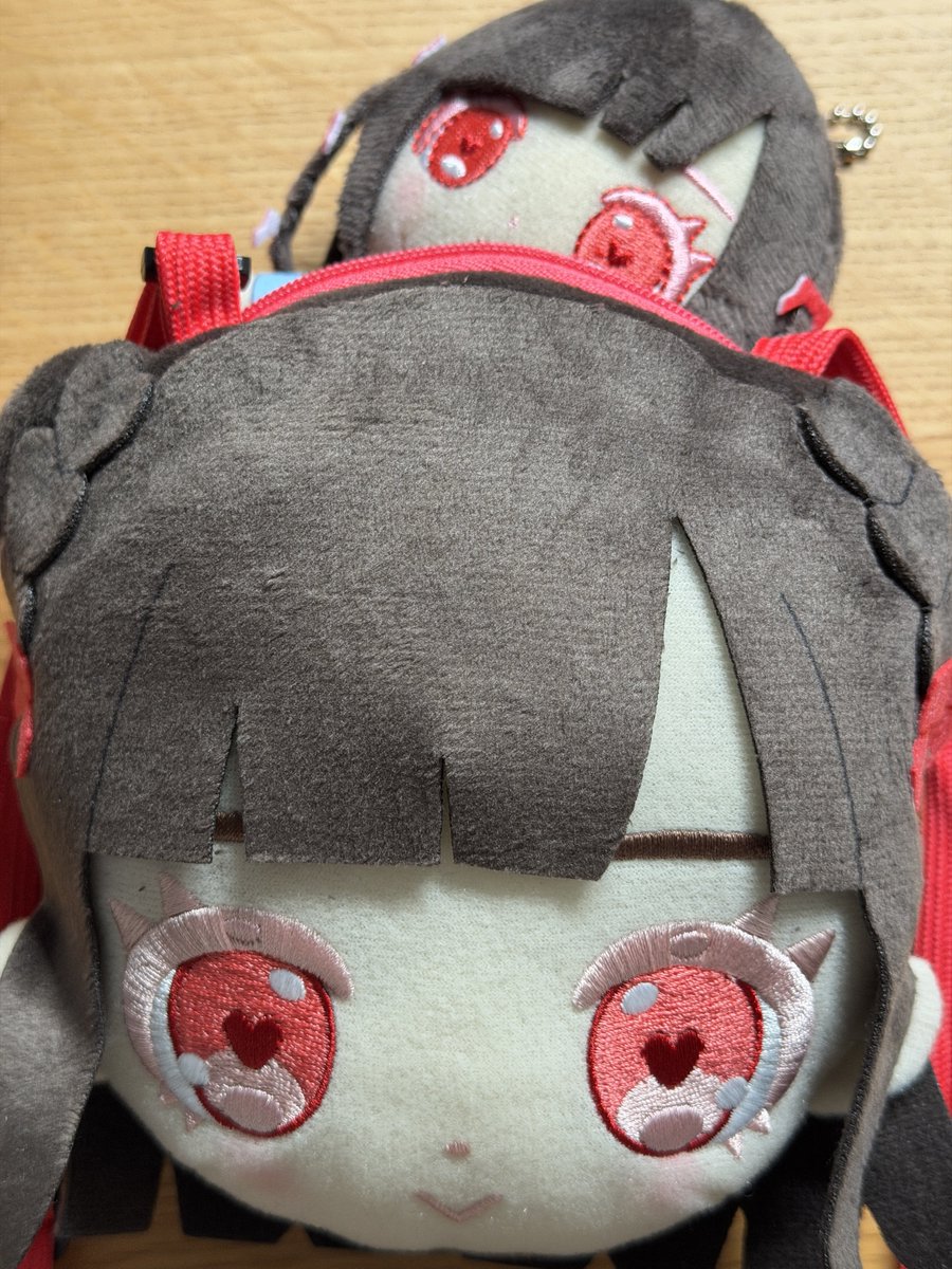 ぬいポーチが下から上までかわいい Muuumah！って喋ってるところを聞い