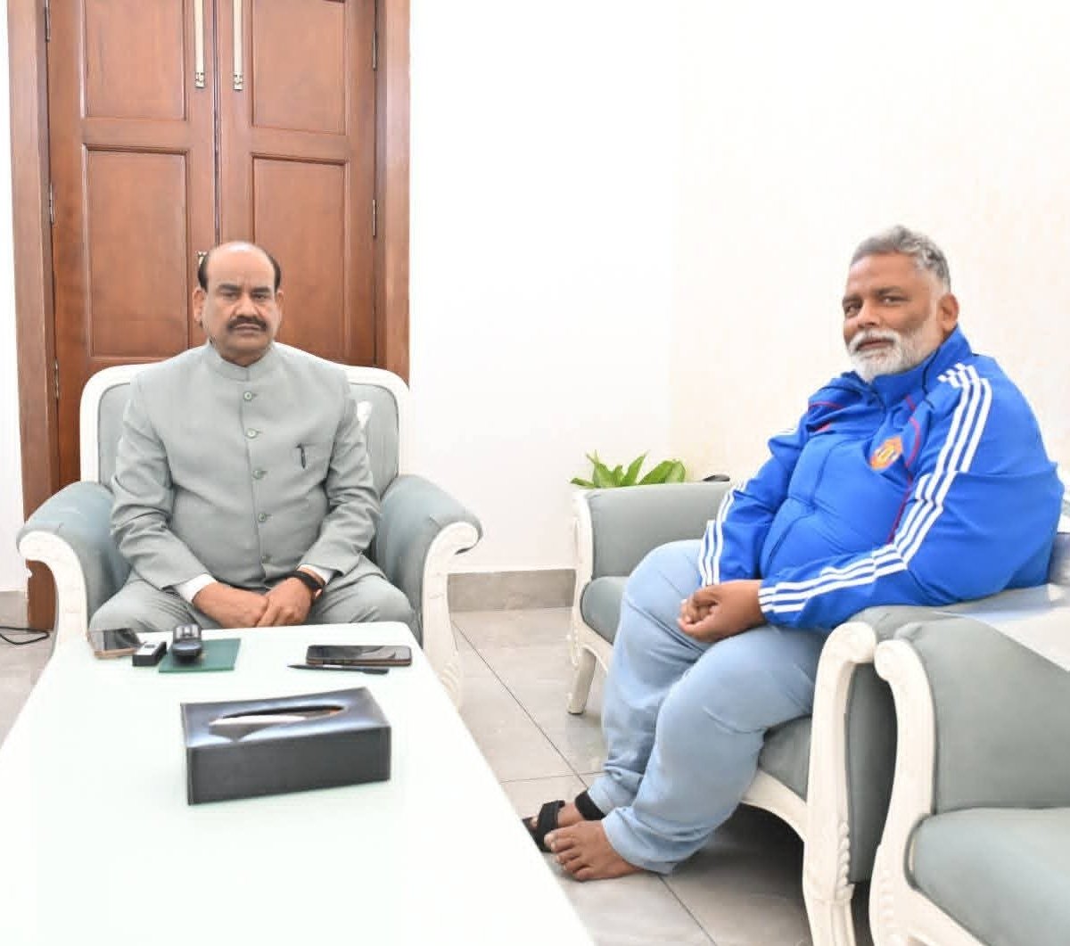 souravreporter2's tweet image. सांसद पप्पू यादव ने लोकसभा स्पीकर ओम बिरला से मुलाकात कर गिरफ्तारी वाली घटना से अवगत कराया और शिकायत की!
#PappuYadav