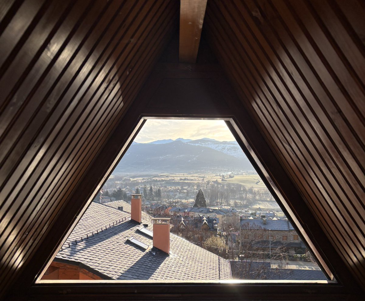 Gooooooooood morning! ☀️

Back to “the window”, weekend in the snow 😬❄️