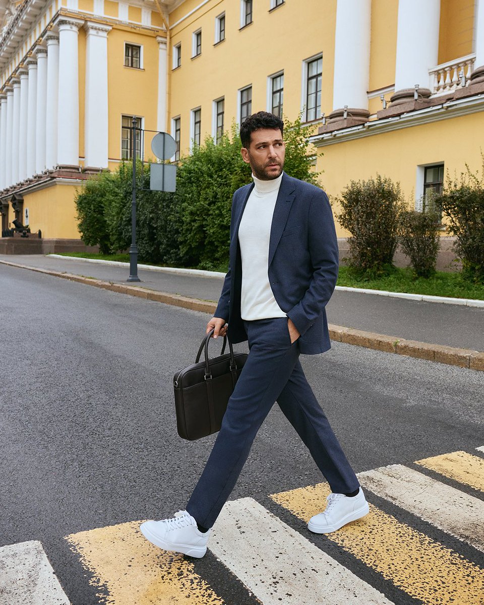 SÜVARİ tweet media