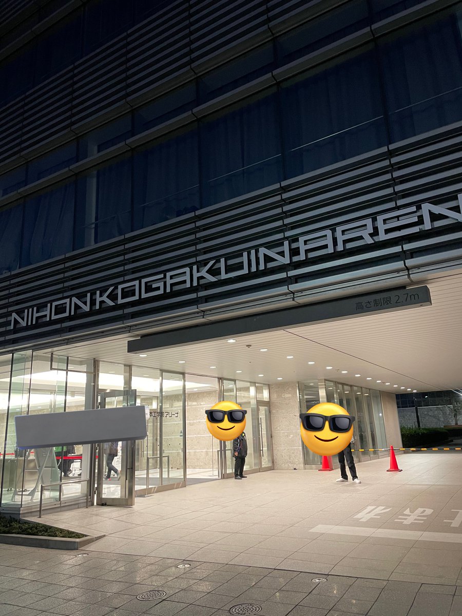 なんか買い物してたら通りがかったんだけど、おらの街に876プロ