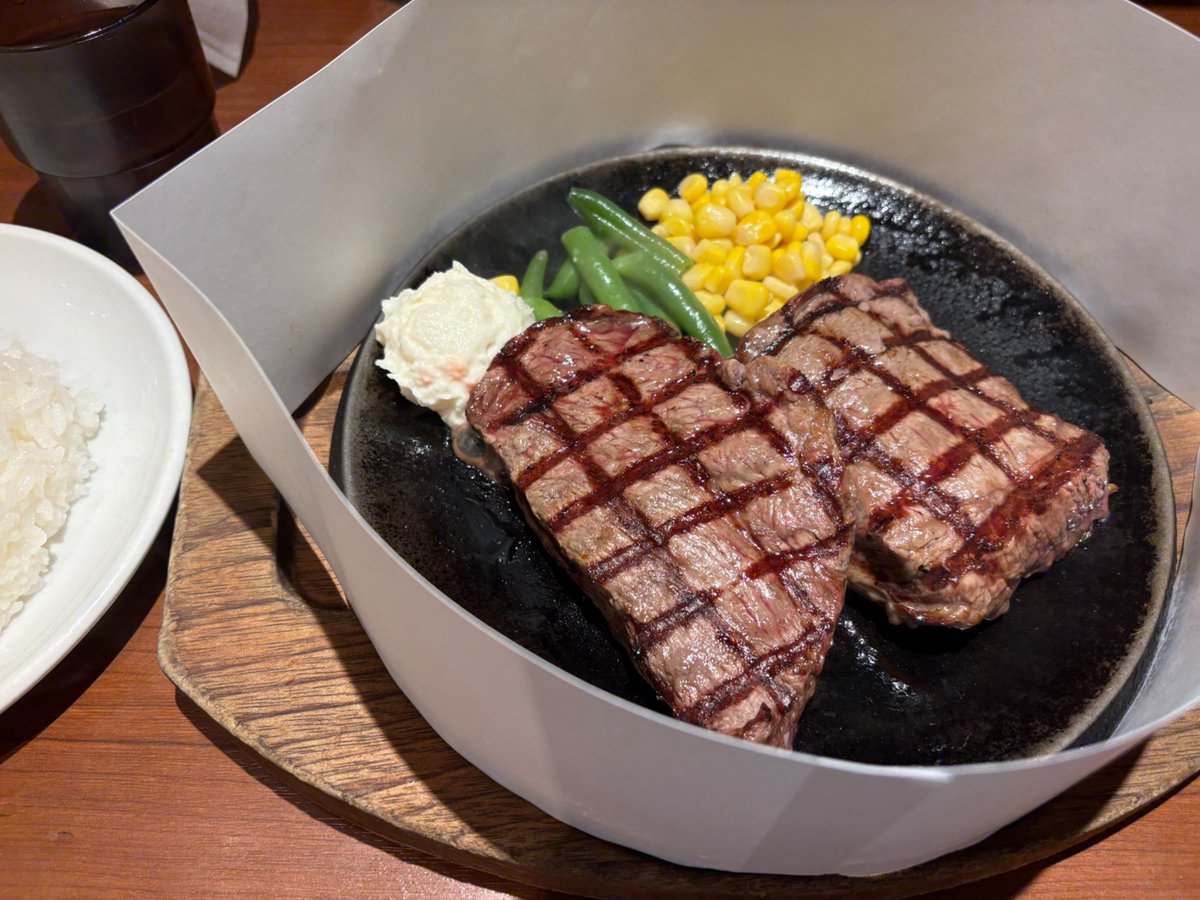 別のステーキの店いった🥩