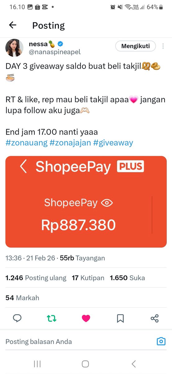 jennangd's tweet photo. @nanaspineapel mau beli takjil apaa? Aku mau beli buah yang banyak https://t.co/hz9c2tmPK9