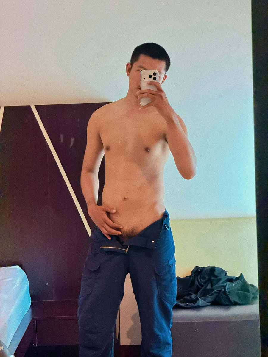 ford-1995 tweet media