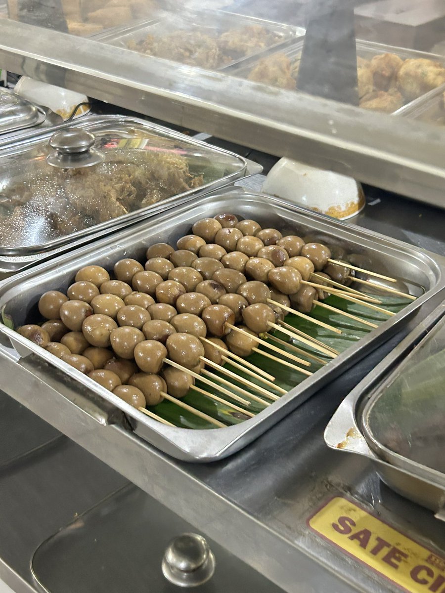 irbahsalss tweet media