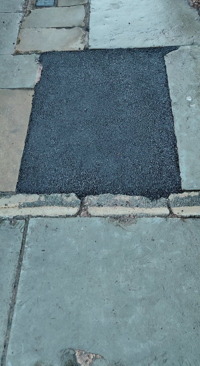 Handbridge Life tweet media