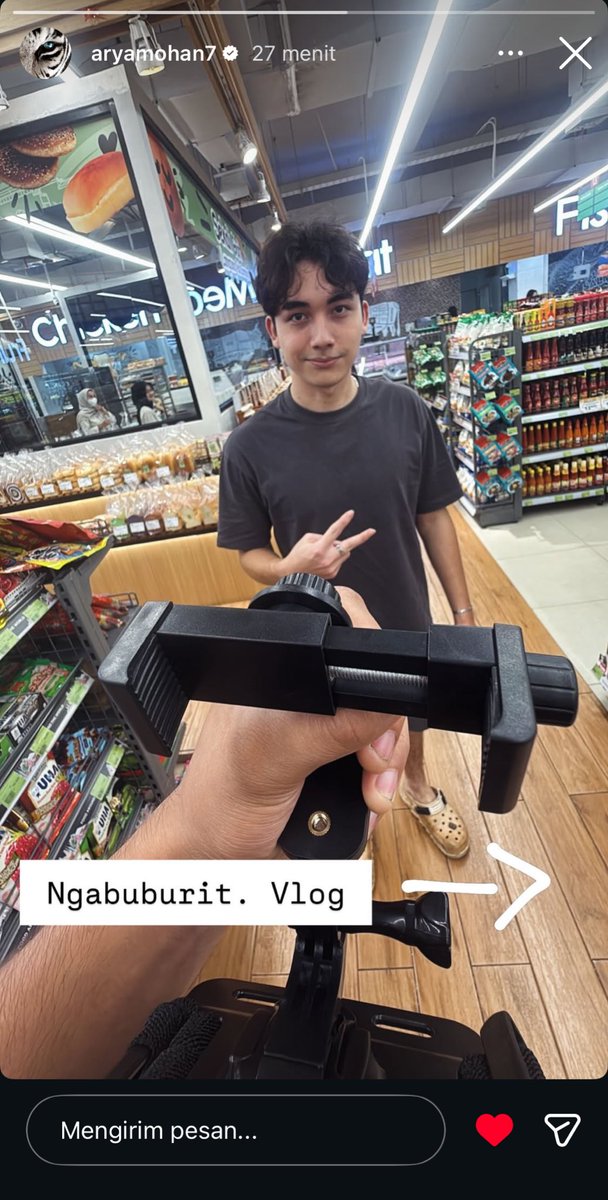 jangan lupa pantengin vlog armoh7 di excnya!