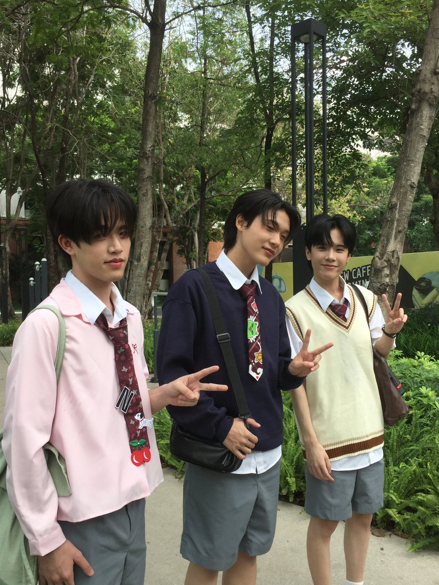 👔🫡

MIDNIGHTHOSHI SHOOTING Q4
#จรดรักปลายพู่กันเดย์สี่ #XPhurx