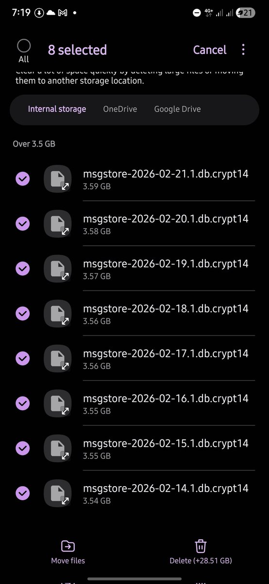 .<a href="/WhatsApp/">WhatsApp</a> pls why are you taking this much space on my phone????