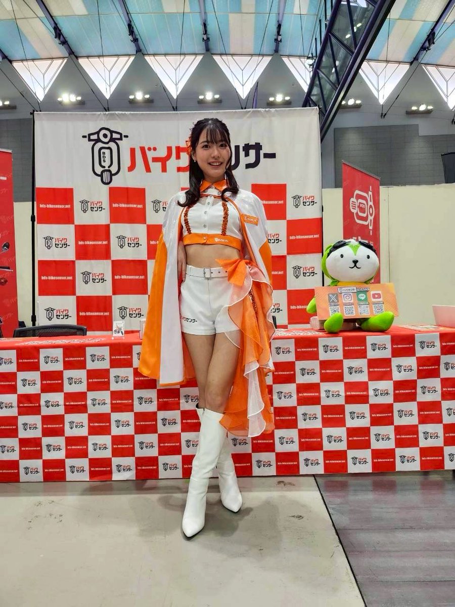 新品タグ付き　d.i.a オレンジ/ホワイト ジグザグキャミソール バイクフェスタ夢メッセみやぎ 衣装初披露！！！！ #竹川由華 さん2026