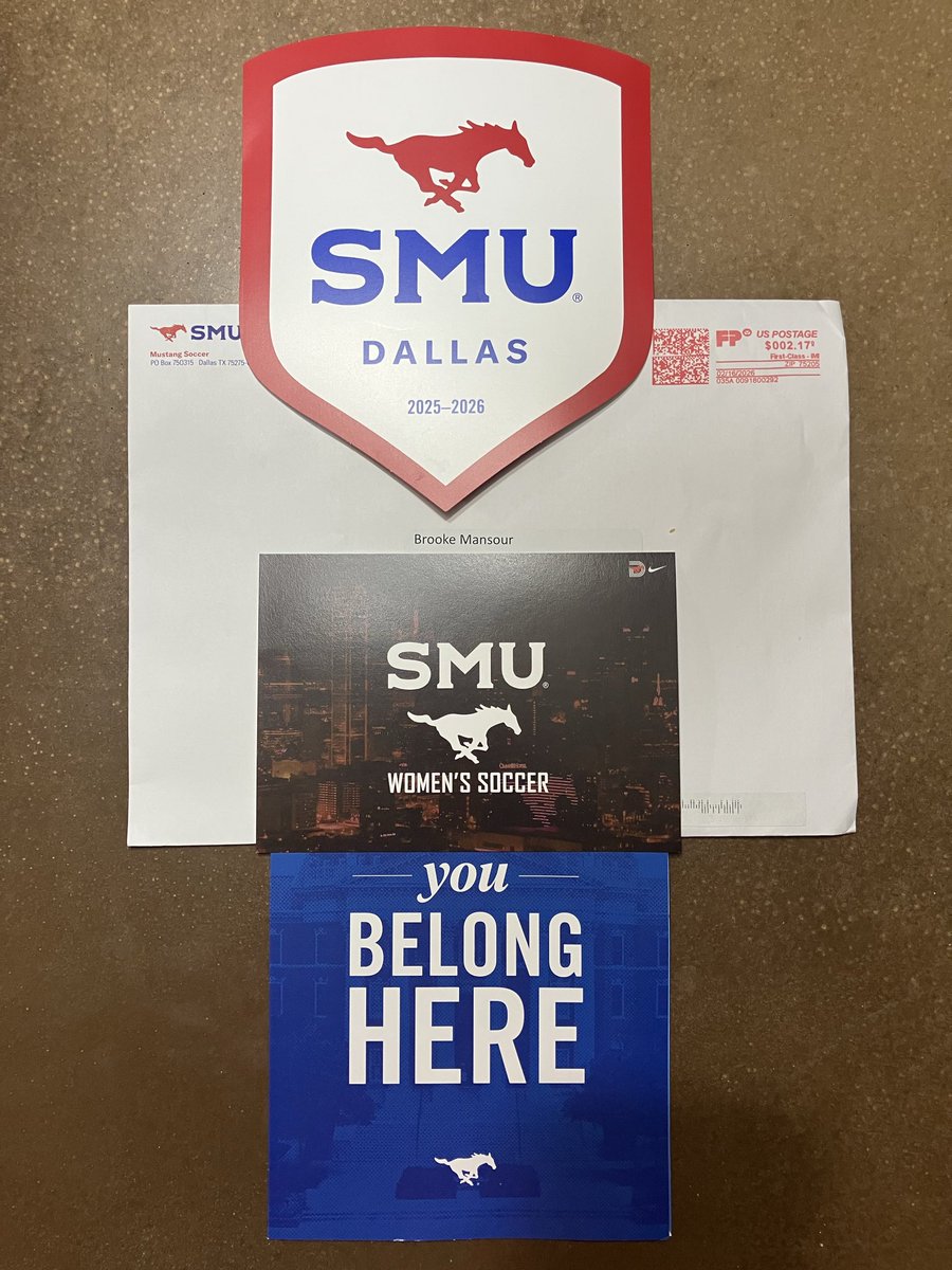 BrookeMansour09's tweet photo. Thank you  @SMUSoccerW https://t.co/rkvUzuK327