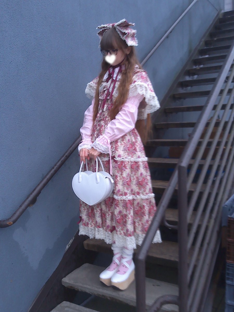 miranda 💐 tweet media