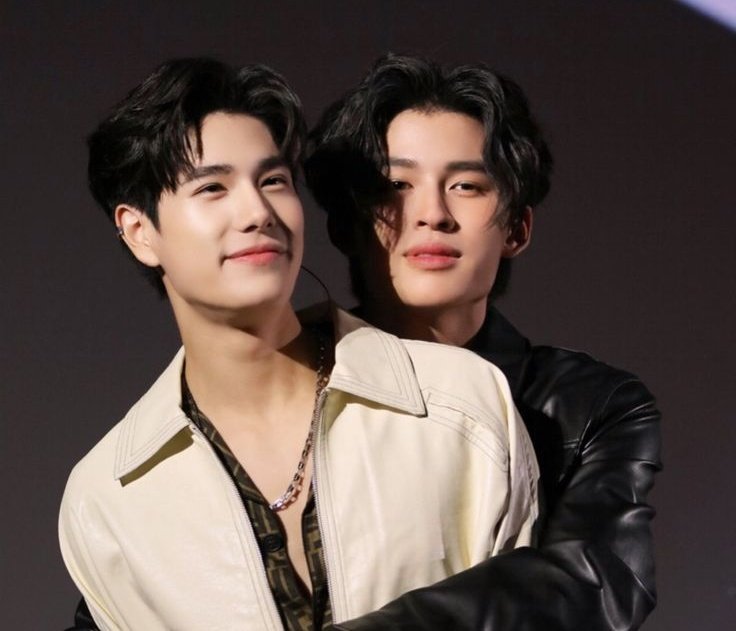 Narawin 💗 tweet media