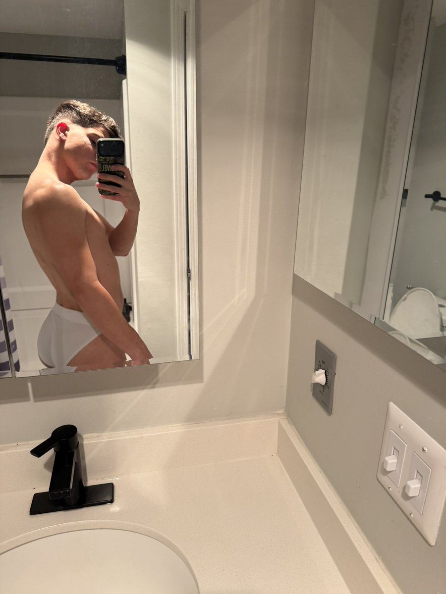 guessandyes's tweet photo. https://t.co/GQPZPJeay8