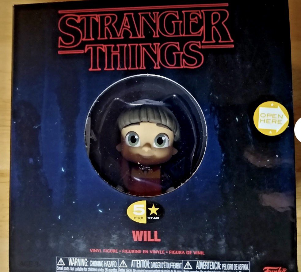 RedSkyeAtNite's tweet photo. Finally was able to get funko Will. Very possibly the only figure that even comes close to the cute. Even has greenish eyes… #STmerch https://t.co/x0JQlyY4il