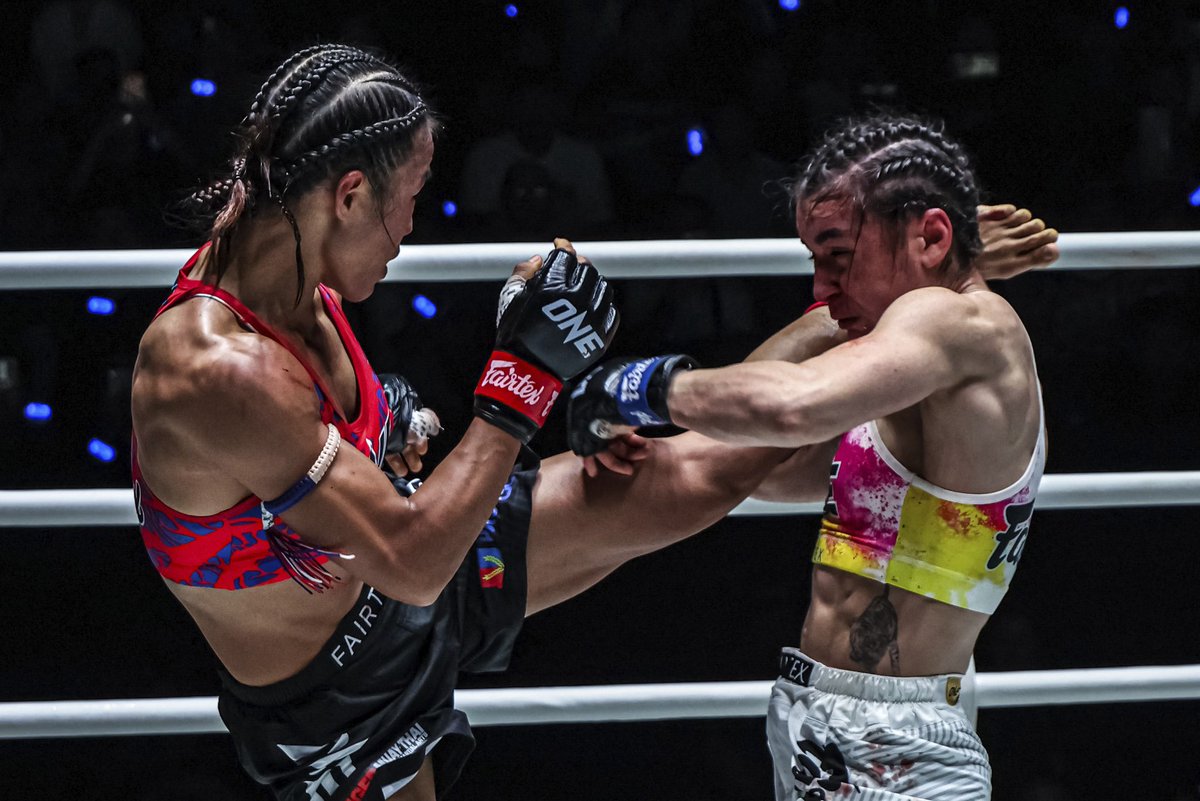 tigermuaythai's tweet image. Tiger Muay Thai fighter Vero 🇲🇲 defeated Shir Cohen 🇮🇱 after a great battle in the main event of #ONELumpinee143 last night! 🔥 

#tmtfightteam #muaythai #onechampionship #tigermuaythai