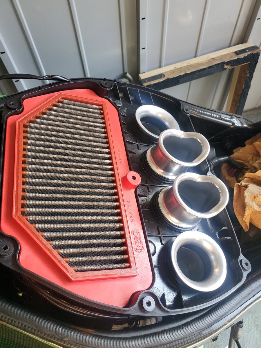 朝から手に入れてたパーツ組んで試運転 こりゃ凄いわ～💦 6000rpm以上