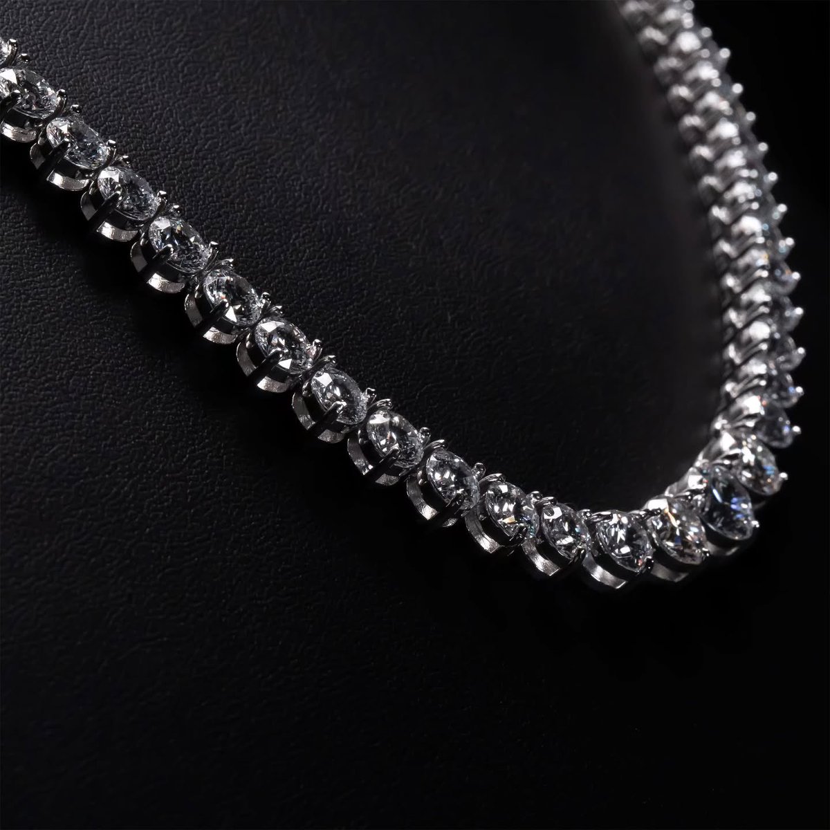 custom made jewellery by buscetta jewellery specially prepared for scoups at cxm’s double up concert 😆! #에스쿱스