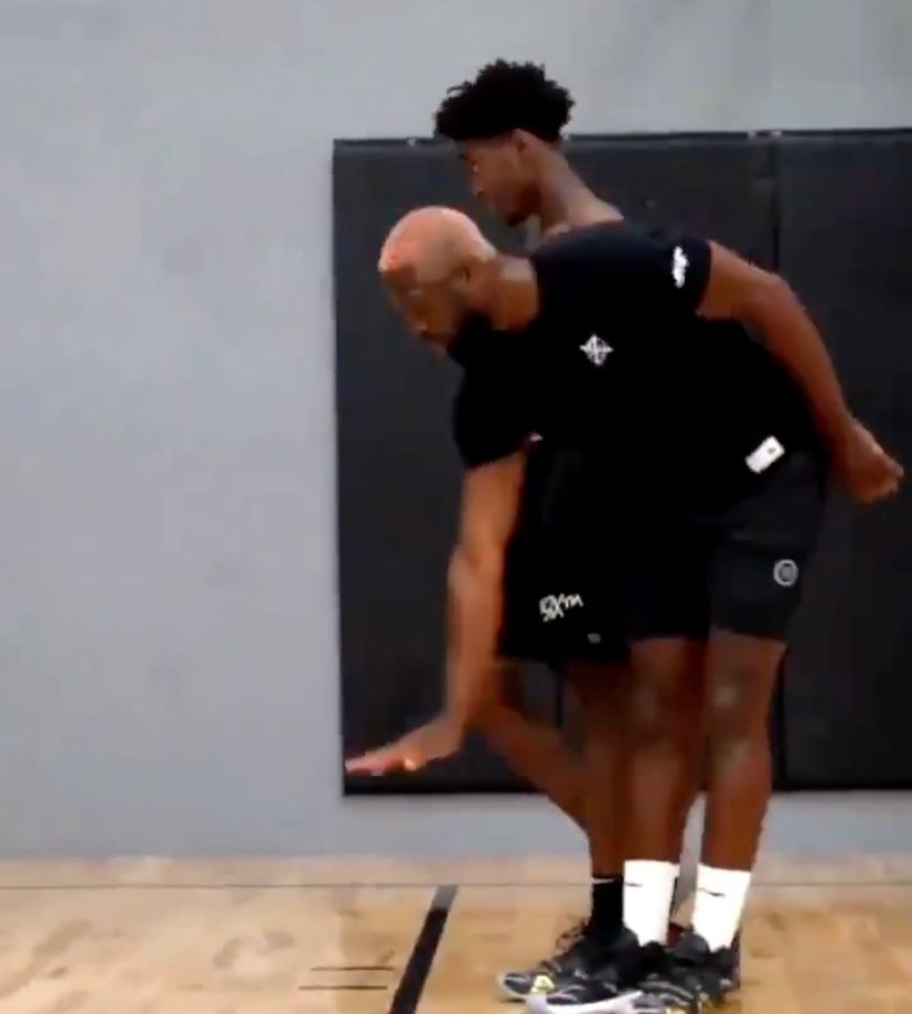 Danny Marang tweet media