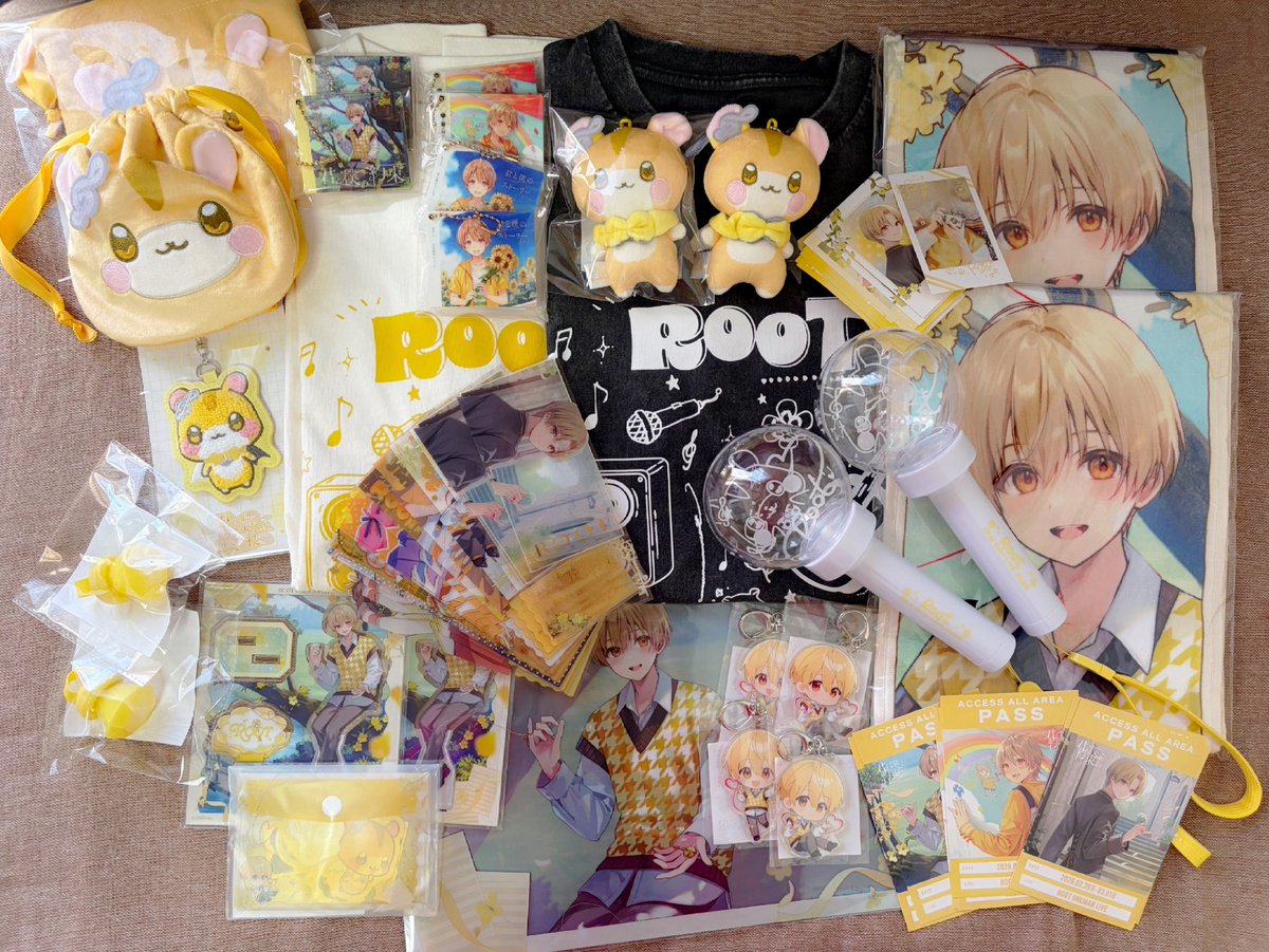 るぅとくん、ワンマンライブのグッズ届きました！！✨️✨️ Tシャツは