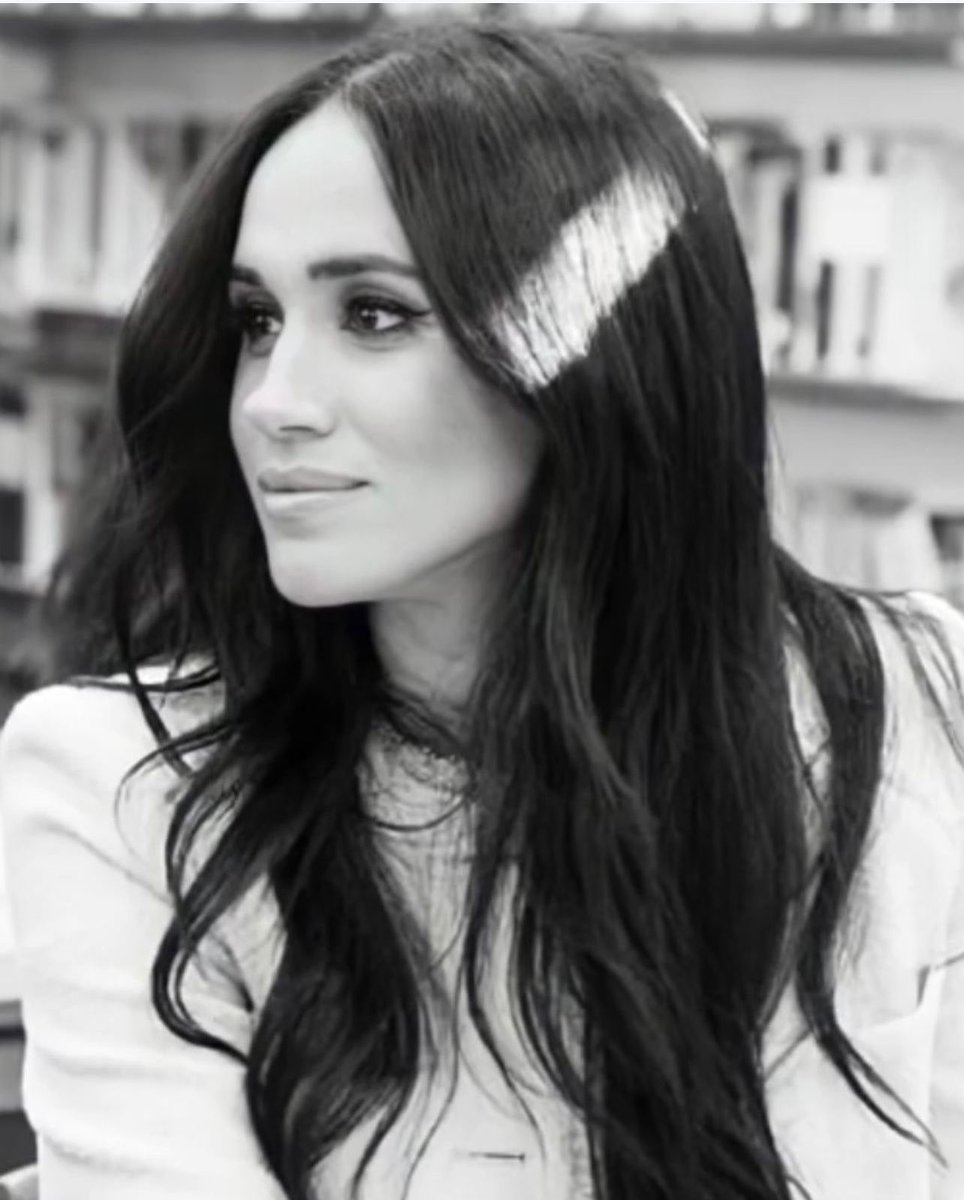 For almost 10 yrs.Meghan Sussex has been subject to an unprecedented,sustained, character assassination at the direction of the royal family (in concert w/the Royal rota media outlets imo),to distract the public from finding out about Andrew,
Fergie &amp; their involvement w/ Epstein