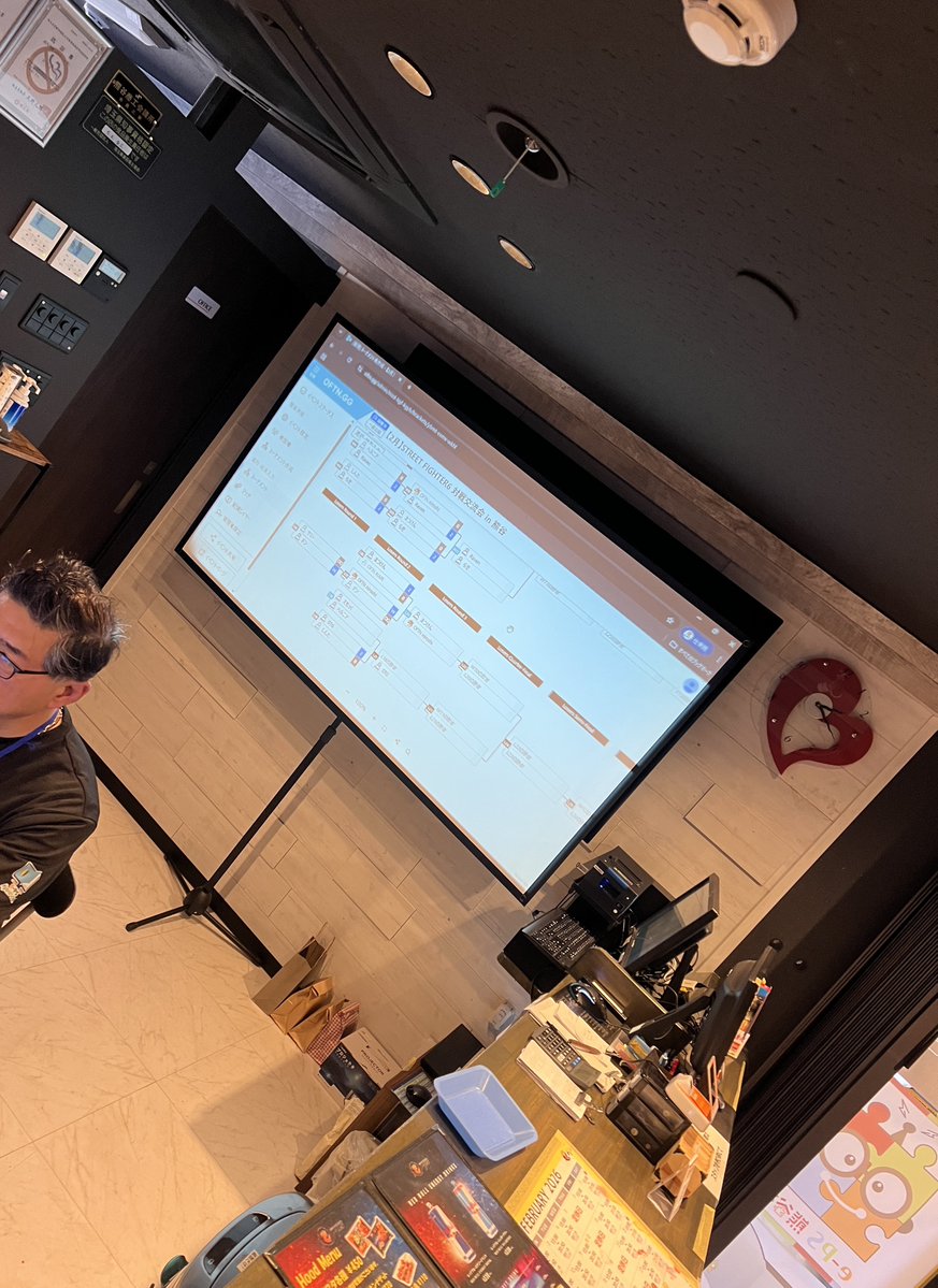 本日も絶好調で賑やかな熱き闘いが💦 トーナメント表もガッツリ稼働中👊
一般PC席残2💺
早い物勝ちですよ🏃‍♂️